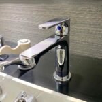 Vòi lavabo CAESAR B060C lạnh - Ảnh 3