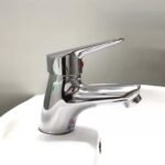 Vòi lavabo CAESAR B120CU nóng lạnh - Ảnh 2