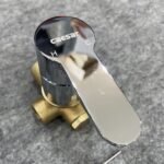 Vòi lavabo CAESAR B308C nóng lạnh gắn tường - Ảnh 7