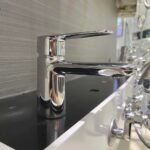 Vòi lavabo CAESAR B380CU nóng lạnh - Ảnh 8