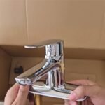 Vòi lavabo CAESAR B382CU nóng lạnh (3 lỗ) - Ảnh 3