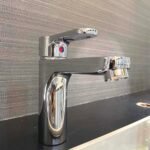 Vòi lavabo CAESAR B570CU nóng lạnh - Ảnh 2