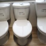 Bồn cầu CAESAR CD1338 2 khối nắp thường M220 - Ảnh 3