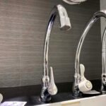 Vòi chén CAESAR K028C lạnh - Ảnh 2