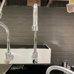 Vòi chén CAESAR K036C lạnh, gắn tường - Ảnh 3