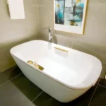 Bồn tắm TOTO NEOREST PJY1886HPWMNE#GW/ TVBF412 đá cẩm thạch đặt sàn, có tay vịn, kèm ống thải TVBF412 - Ảnh 4