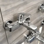 Vòi sen tắm TOTO TBG03302VA nóng lạnh (không kèm tay sen) - Ảnh 4