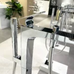 Sen cây bồn tắm TOTO TBG07306AA/ TBN01105B - Ảnh 2