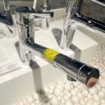 Vòi chén TOTO TKS05305JA dây rút nóng lạnh - Ảnh 3