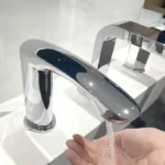 Vòi Lavabo TOTO TLE22006A cảm ứng - Ảnh 2