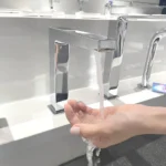 Vòi Lavabo TOTO TLE25007V cảm ứng - Ảnh 3