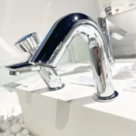 Vòi lavabo TOTO TLE28002A cảm ứng - Ảnh 3