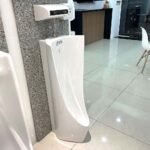 Bồn tiểu nam CAESAR U0239 đặt sàn, thoát sàn - Ảnh 3