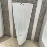 Bồn tiểu nam CAESAR UA0237 treo tường, kèm van xả cảm ứng A655B-RA, thoát ngang - Ảnh 3