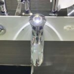 Vòi lavabo CAESAR W054C lạnh, gắn tường (Bán tự động) - Ảnh 4