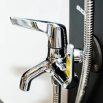 Vòi sen tắm INAX BFV-17-4C (BFV174C) lạnh, tay sen 4C - Ảnh 4