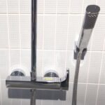 Sen Cây INAX BFV-60S (BFV60S) nóng lạnh, tay sen dáng trụ 1 chế độ - Ảnh 2