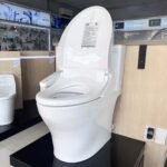 Bồn cầu TOTO CS769DRW18#XW 2 khối, nắp điện tử TCF23710AAA - Ảnh 3