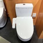 Bồn cầu TOTO CS948DW16#XW 2 khối nắp điện tử TCF23410AAA - Ảnh 3