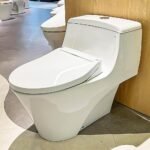 Bồn cầu TOTO CW823RAE4 1 khối nắp rửa cơ TCW1211A - Ảnh 2