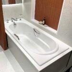 Bồn tắm TOTO FBY1720NPE#W/ TVBF412/ DB505R-2B dạng xây, kèm ống thải TVBF412 - Ảnh 3