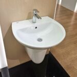 Chậu rửa mặt lavabo INAX L-285V/ L-288VC (L285V/ L288VC) treo tường kèm chân ngắn - Ảnh 3
