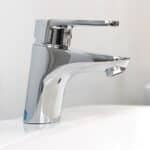 Vòi lavabo INAX LFV-112S (LFV112S) nóng lạnh - Ảnh 3