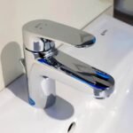 Vòi lavabo INAX LFV-2002S (LFV2002S) nóng lạnh - Ảnh 2