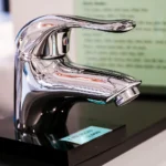 Vòi lavabo INAX LFV-222S (LFV222S) nóng lạnh - Ảnh 2