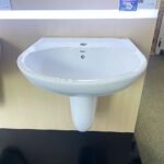 Chậu rửa mặt lavabo TOTO LHT236CS#W treo tường chân lửng - Ảnh 2