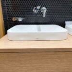 Chậu rửa mặt lavabo TOTO LT5715#XW đặt bàn - Ảnh 3
