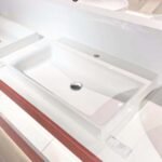 Chậu rửa mặt lavabo TOTO LW1617C#W đặt bàn - Ảnh 2