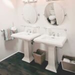 Chậu rửa mặt lavabo TOTO LW780J#W/ LW780FJ#W/ TX801LN/ TL510ERR treo tường chân dài CLAYTON (3 lỗ) - Ảnh 3