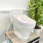 Bồn cầu TOTO MS857DW14#XW 1 khối, nắp điện tử TCF24410AAA - Ảnh 2