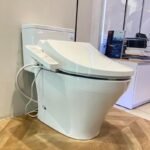 Bồn cầu TOTO MS857DW18#XW 1 khối, nắp điện tử TCF23710AAA - Ảnh 2