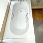 Bồn tắm TOTO PAY1710HV#W/ TVBF411 dạng xây, có tay vịn, kèm ống thải TVBF411 - Ảnh 2