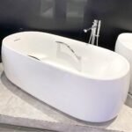 Bồn tắm TOTO PJY1744WHPWEN#GW/ TVBF412 đá cẩm thạch đặt sàn,có tay vịn, kèm ống thải TVBF412 - Ảnh 4