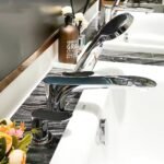 Vòi xả bồn tắm TOTO TBG01202BB#PFG dòng GO (4 lỗ), màu Vàng pháp bóng, kèm tay sen - Ảnh 2