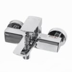 Vòi sen tắm TOTO TBG02302VA nóng lạnh (không kèm tay sen)