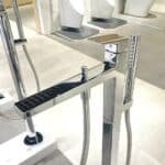 Sen cây bồn tắm TOTO TBG02306BA#PFG dòng GR mạ vàng Pháp bóng - Ảnh 3