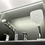 Vòi xả bồn tắm TOTO TBG07202A nóng lạnh, dòng GE (4 lỗ), màu chrome, kèm tay sen - Ảnh 3