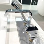 Vòi xả bồn tắm TOTO TBG08305AA#MBL nóng lạnh, dòng GC (3 lỗ), màu đen mờ, kèm tay sen - Ảnh 3