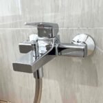 Vòi sen tắm TOTO TBG10302VA nóng lạnh (không kèm tay sen) - Ảnh 5