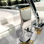 Vòi xả bồn tắm TOTO TBG10305BC#MBL nóng lạnh, dòng GB (3 lỗ), màu đen mờ, kèm tay sen - Ảnh 5