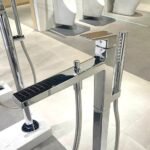 Sen cây bồn tắm TOTO TBG10306AA#BN dòng GB mạ Nikel mờ - Ảnh 3