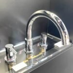 Vòi xả bồn tắm TOTO TBS01201BA nóng lạnh, dòng LB (3 lỗ), màu chrome - Ảnh 3