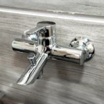 Vòi sen tắm TOTO TBS01302V/ TBW07009A nóng lạnh - Ảnh 3