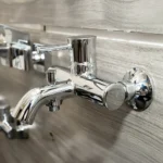 Vòi sen tắm TOTO TBS02302V/ TBW07009A nóng lạnh - Ảnh 5