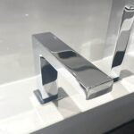 Vòi lavabo TOTO TLE25006V cảm ứng - Ảnh 4