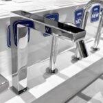 Vòi lavabo TOTO TLE25008V cảm ứng - Ảnh 2